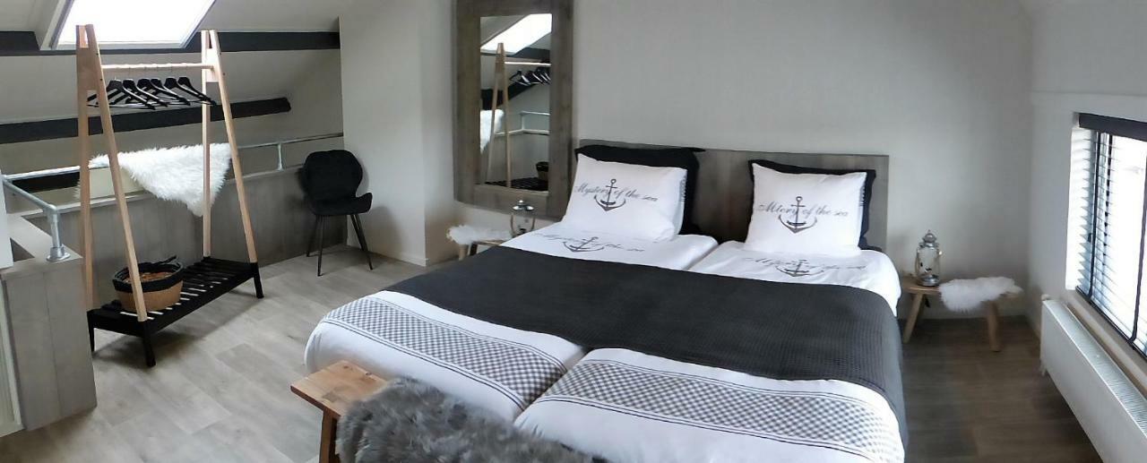 L'Ancora Apartment Sint Annaland Bagian luar foto