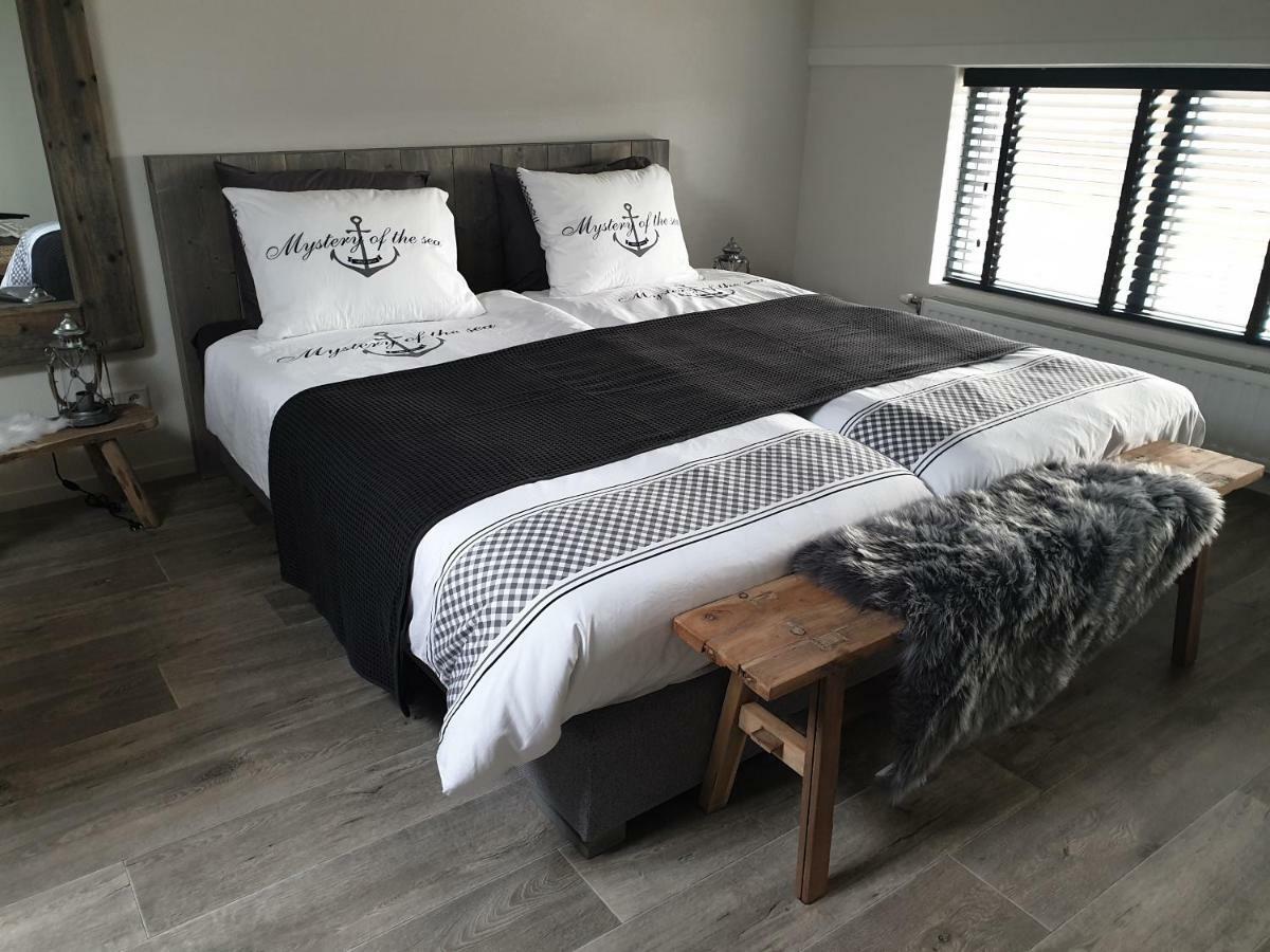 L'Ancora Apartment Sint Annaland Bagian luar foto